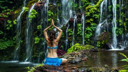 Le voyage spirituel peut-il vraiment changer une vie ? meditation yoga