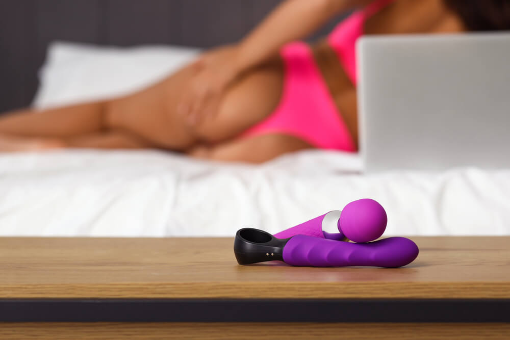 Une femme qui fait du sexcam