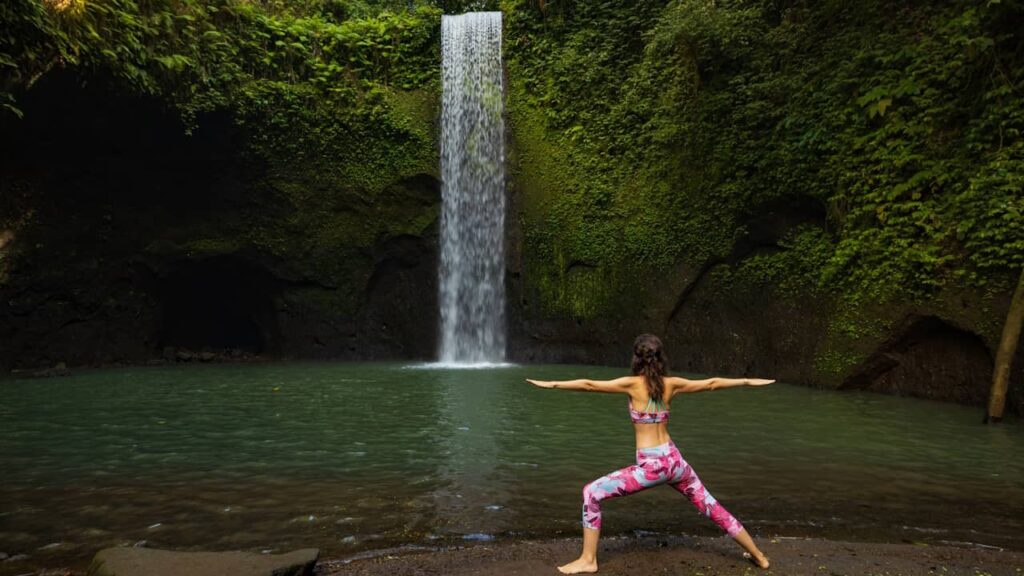 yoga cascade