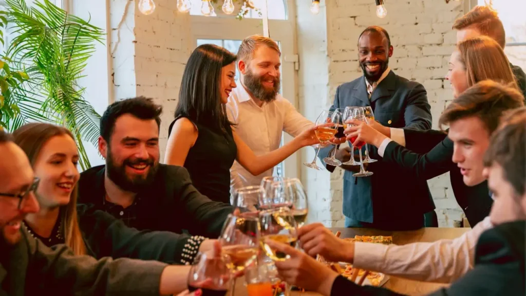 Pot de départ à Paris : meilleurs bars pour une soirée entre collègues