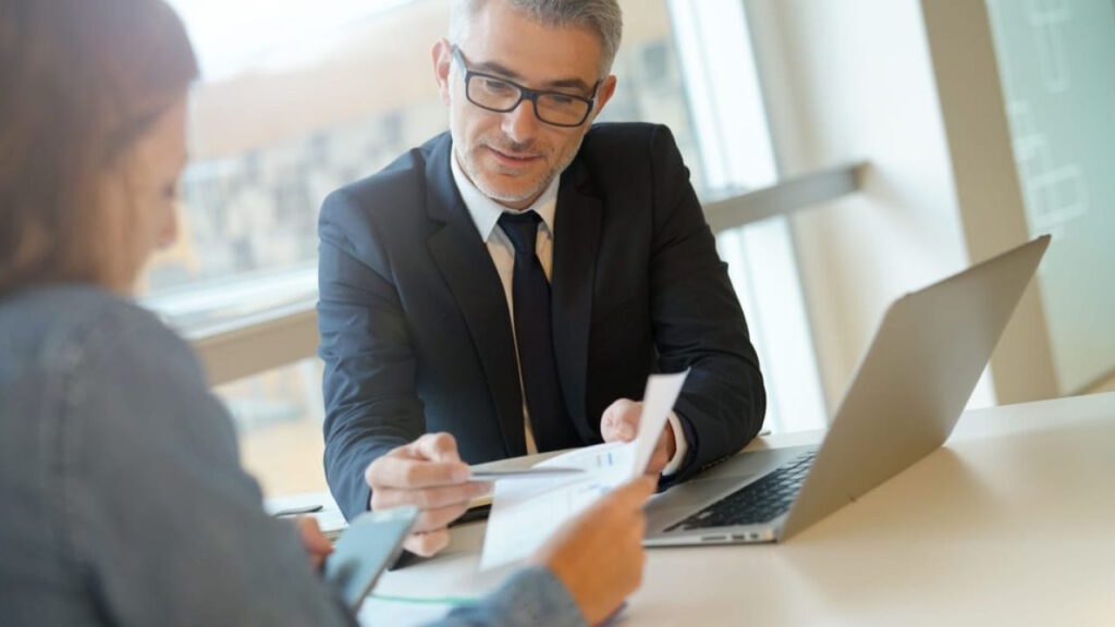 Le client devient davantage acteur de sa relation bancaire