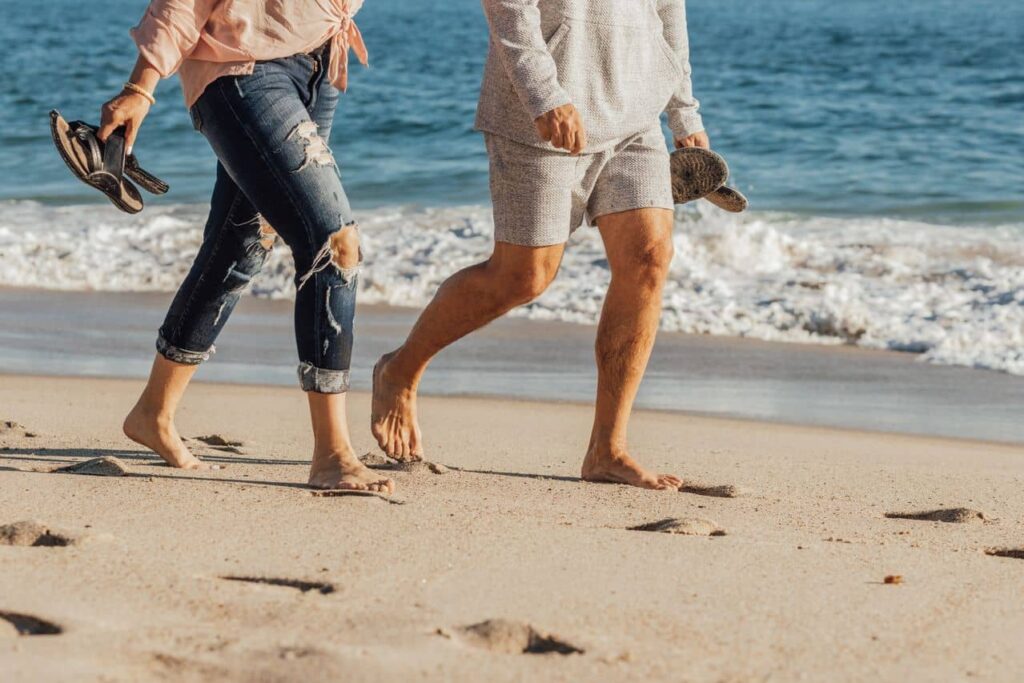 Marcher les pieds nus