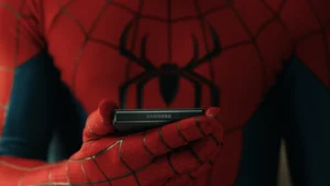 Quel est le nouveau smartphone de Spider-Man dans Brand New Day ?