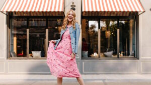 Ces vêtements d'été que vous pouvez encore porter en septembre sans avoir l'air en vacances