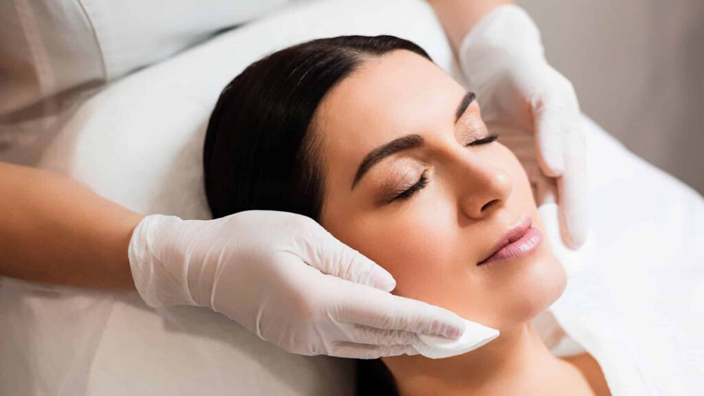 Faut-il consulter un dermatologue