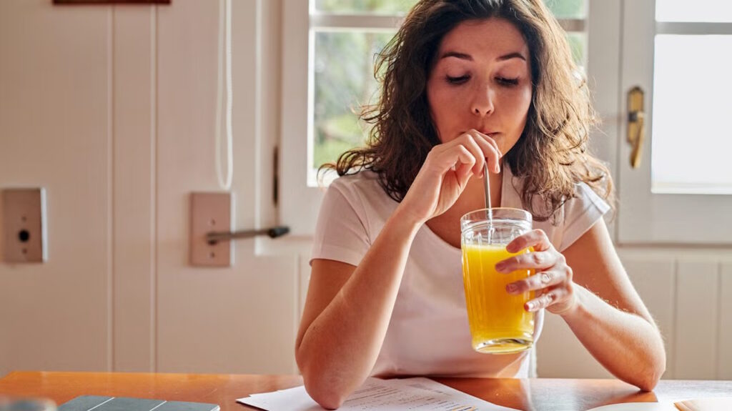 Les boissons sucrées peuvent entretenir l’habitude du goût sucré