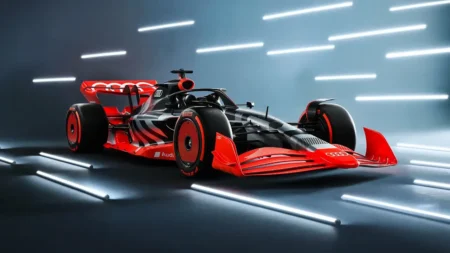 Audi entre en Formule 1 en 2026 : un détail méconnu est que la marque aux anneaux n’y avait jamais couru avant, malgré 13 victoires au Mans Audi en F1 2026 : la première apparition de la marque en Grand Prix