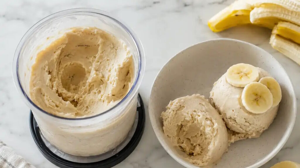 Préparez une glace à la banane sans sorbetière