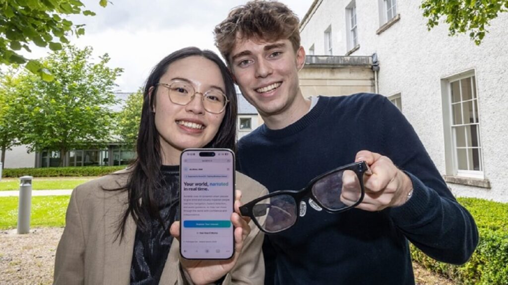 Una.EuroPitch 2026 : Scott Nagle, étudiant irlandais, remporte le Best Idea Award avec ses lunettes IA pour aveugles