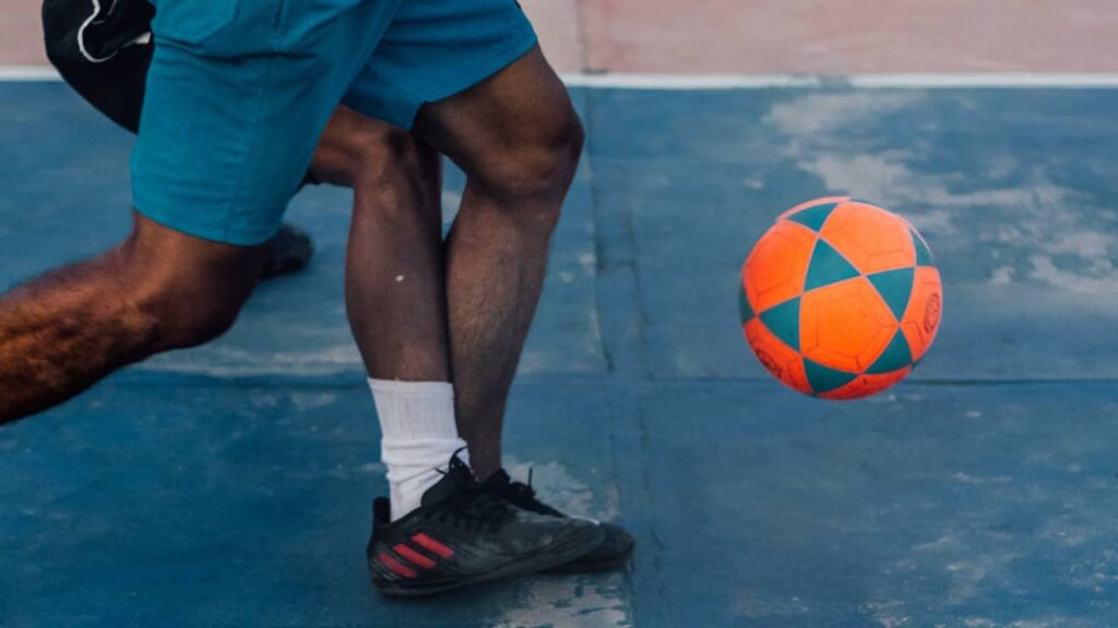 jambes hommes adultes foot