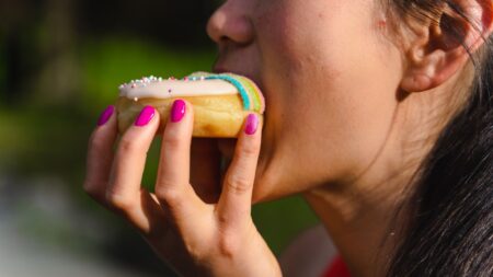 Goût et odorat : pourquoi diminuent-ils avec l’âge ? Goût et odorat : pourquoi diminuent-ils avec l'âge ?