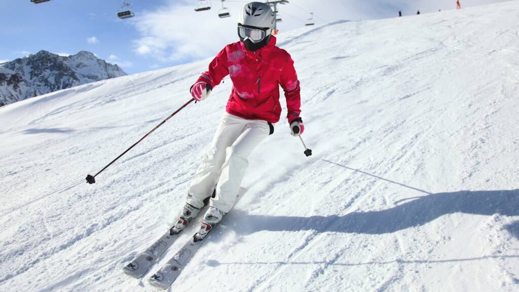 skieuse piste